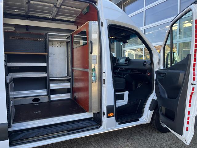 Mercedes-Benz SPRINTER 314 2.2 CDI L2H2 Werkplaats Omvormer Trekhaak Kastinrichting Ladekasten inrichting Airco Cruise controle Apple carplay 1e Eigenaar Euro 6 Bpm vrij voor particulier gebruik!!