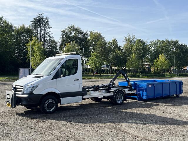 Mercedes-Benz SPRINTER 514 CDI 366 Haakarm Container Airco Cruise controle Nido aansluiting Stuurwielbediening Werkverlichting Kipper Kieper Euro 6 Containerauto Haakarmauto City haakarm Abrolkipper Kipper