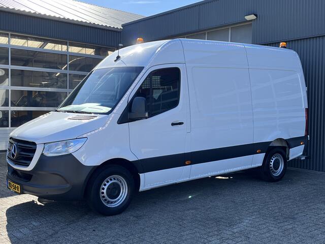 Mercedes-Benz SPRINTER 314 2.2 CDI L2H2 Werkplaats Omvormer Trekhaak Kastinrichting Ladekasten inrichting Airco Cruise controle Apple carplay 1e Eigenaar Euro 6 Bpm vrij voor particulier gebruik!!