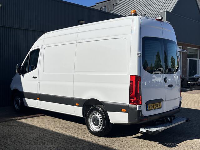 Mercedes-Benz SPRINTER 314 2.2 CDI L2H2 Werkplaats Omvormer Trekhaak Kastinrichting Ladekasten inrichting Airco Cruise controle Apple carplay 1e Eigenaar Euro 6 Bpm vrij voor particulier gebruik!!