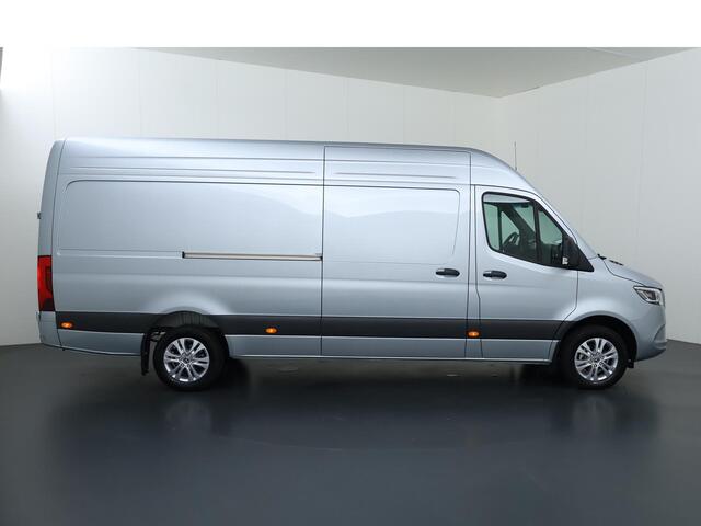 Mercedes-Benz SPRINTER 317 CDI | AUT. | L3 H2 | DISTRONIC PLUS | 3-ZITS | SCHUIFDEUR L+R | NAVIGATIE | PARKEERCAMERA | CERTIFIED