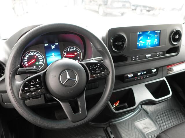 Mercedes-Benz SPRINTER 315 Automaat Bakwagen Laadklep Meubelbak Airco Cruise Control Camera Apple Carplay Navigatie