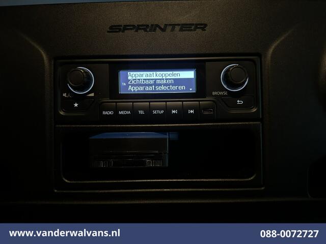 Mercedes-Benz SPRINTER 211 CDI 115pk L2H2 Euro6 Airco | Camera | Trekhaak | Bijrijdersbank Bluetooth Telefoonvoorbereiding