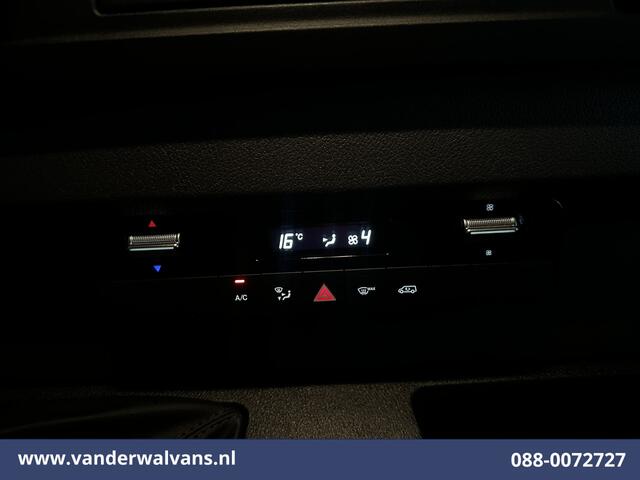 Mercedes-Benz SPRINTER 211 CDI 115pk L2H2 Euro6 Airco | Camera | Trekhaak | Bijrijdersbank Bluetooth Telefoonvoorbereiding