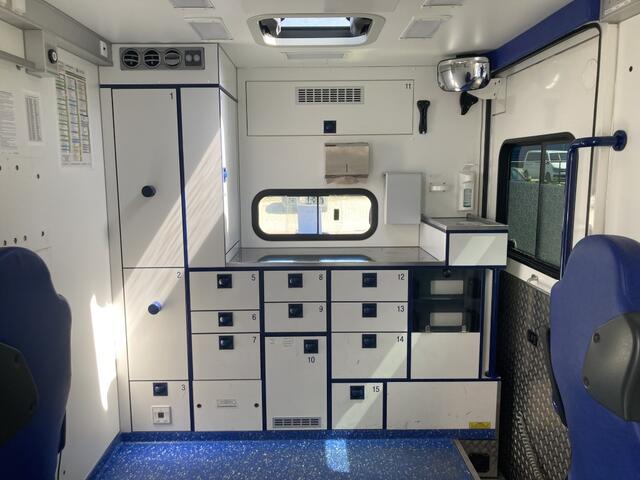 Mercedes-Benz SPRINTER 419 Container Ambulance