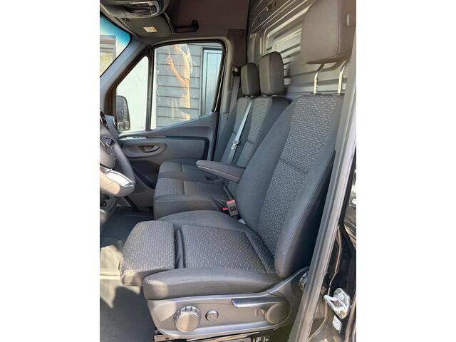 Mercedes-Benz SPRINTER 2X 519 CDI L2H2 190PK 3500KG N1