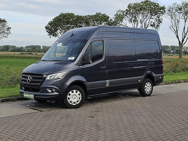 Mercedes-Benz SPRINTER 317 1.9 CDI L2H2 RWD Cruise control, Airco, Carplay, Navi, Camera, Led, Lane-assist, Climate control, Dodehoek detectie, 3,5T-trekhaak