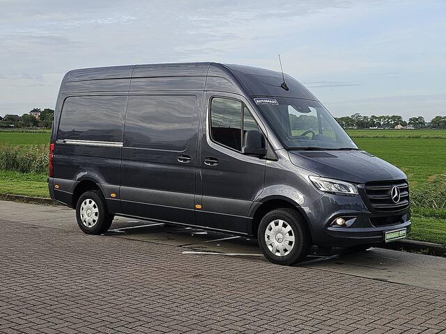 Mercedes-Benz SPRINTER 317 1.9 CDI L2H2 RWD Cruise control, Airco, Carplay, Navi, Camera, Led, Lane-assist, Climate control, Dodehoek detectie, 3,5T-trekhaak