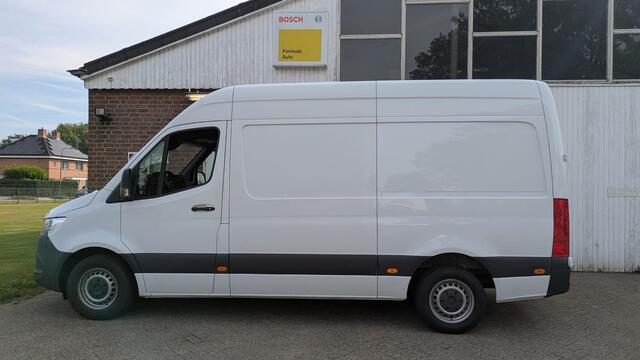 Mercedes-Benz SPRINTER 316 2.2 CDI L2H2 - trekh. 3.500kg - navi - tacho -