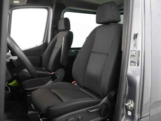 Mercedes-Benz SPRINTER 317 CDI | Aut. | L2 H1 | Dubbele Cabine | Trekhaak | Parkeercamera | Cruise Control | 5-Zits | Certified