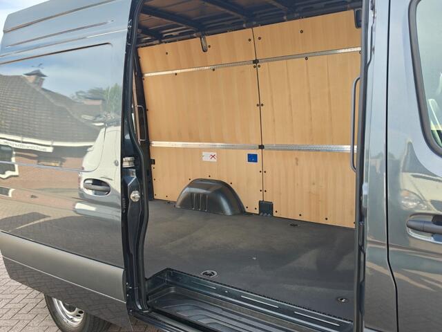 Mercedes-Benz SPRINTER 317 1.9 CDI L2H2, LED KOPLAMPEN / CAMERA / STOELVERWARMING