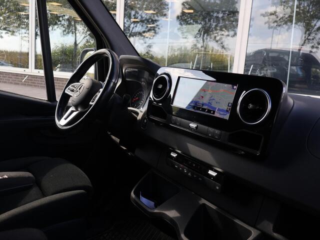 Mercedes-Benz SPRINTER 319 3.0 CDI V6 190 PK AUT. L2H2 + 2 SCHUIFDEUREN | 3500 KG TREKHAAK | BREEDBEELD MBUX NAVIGATIE