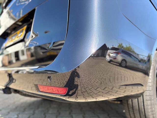 Mercedes-Benz V-KLASSE 250d Lang Avantgarde Edition Burmester xenon dealer car 5 pers max 7