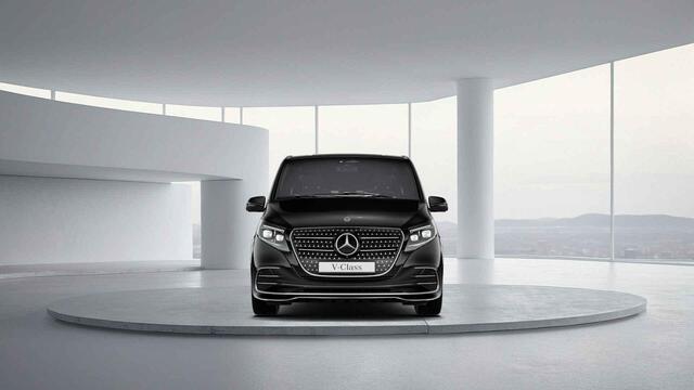 Mercedes-Benz V-KLASSE 300d XL L3 AMG 4MATIC Dubbele Cabine | DISTRONIC Plus | Dodehoekassistent | 2x Schuifdeur Elektrisch | Adaptieve Cruise |