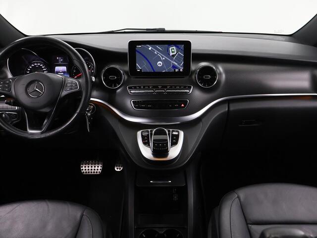 Mercedes-Benz V-KLASSE 300d XL L3 | Black AMG | Dubbele Cabine | Avantgarde Edition | 360° Camera | Spraakassistent | Climate Control | Navigatie | Certified