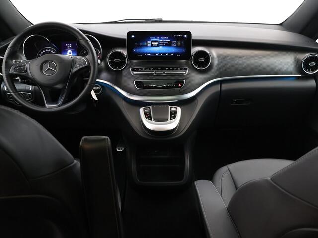 Mercedes-Benz V-KLASSE 300d | 4-MATIC | AMG | L2 Lang | DC | Avantgarde | 360° Camera | Navigatiesysteem | Trekhaak | Stoelverwarming | Cruise Control | Certified