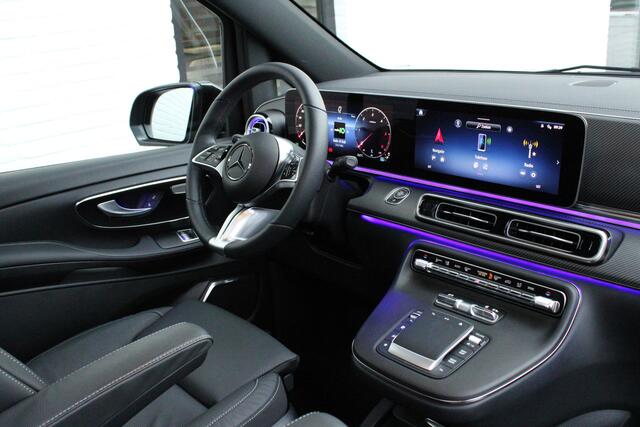 Mercedes-Benz V-KLASSE 250d / BPM VRIJ / DC / AMG / New Model / 4-matic / Panorama / 360 Cam / Burmester / Vol Opties / NIEUWSTAAT