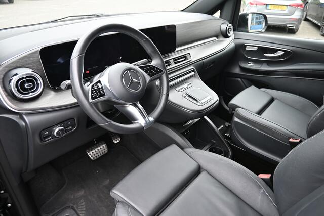 Mercedes-Benz V-KLASSE 300d 4-Matic AMG L3 DC Distronic, 360 Graden camera, Electrische schuifdeuren
