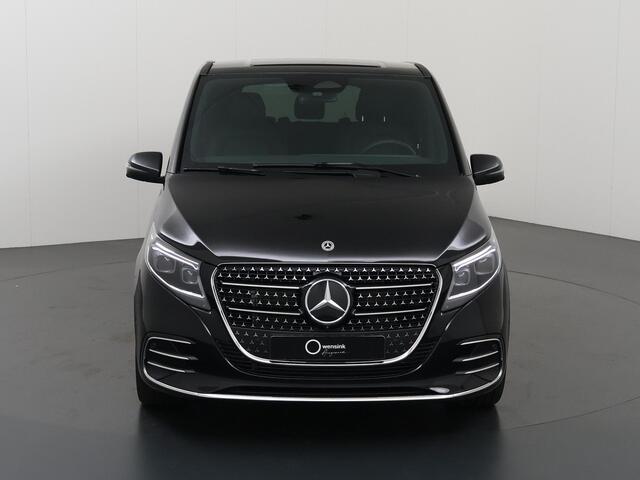 Mercedes-Benz V-KLASSE 300d | XL L3 | AMG | 4MATIC | Dubbele Cabine | 360 CAMERA | DISTRONIC PLUS | LEDER ZWART "LUGANO" | ALARM | STOELVERWARMING | NAVIGATIE | CARPLAY | ANDROID AUTO | CLIMATE CONTROL | DAB+ | CERTIFIED