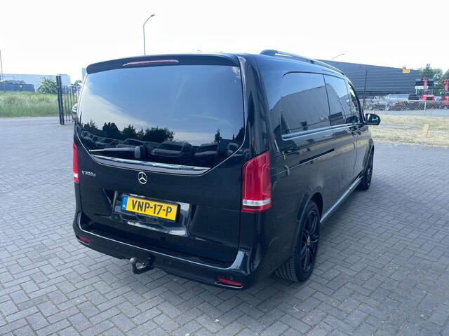 Mercedes-Benz V-KLASSE 300d XL DC Avantgarde Edition | AMG | Burmester