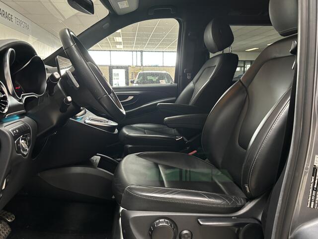 Mercedes-Benz V-KLASSE 300d Extra Lang DC Avantgarde Edition L3 XXL/ Night pakket / 240PK!/ AMG-Line /Distronic!/ Elek.Klep + Zij-Deuren/ Burmeister Audio/ Zwarte Hemel/ LED Koplampen/ 360 Camera/ 19''LMV/ DAB+/ Keyless Entry/ Stoelverw./ Leder