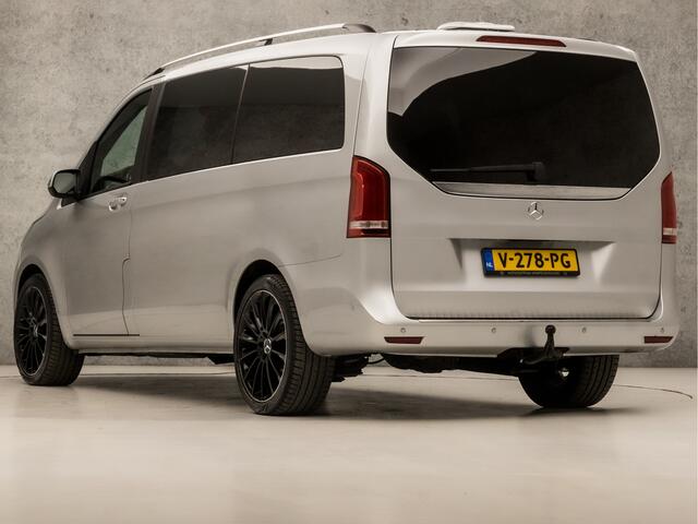 Mercedes-Benz V-KLASSE 200d Lang DC Automaat (MARGE, NAVIGATIE, STOELVERWARMING, CAMERA, TREKHAAK, SFEERVERLICHTING, ZWART HEMEL, CRUISE, NIEUWSTAAT)