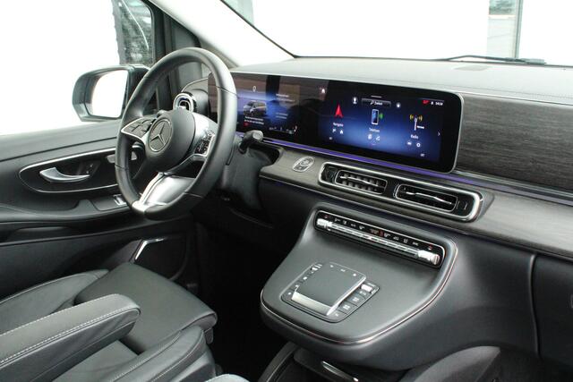 Mercedes-Benz V-KLASSE 220d / Lang / DC / New Model / 2x Schuifdeur / Burmester / 360 Camera / NIEUWSTAAT