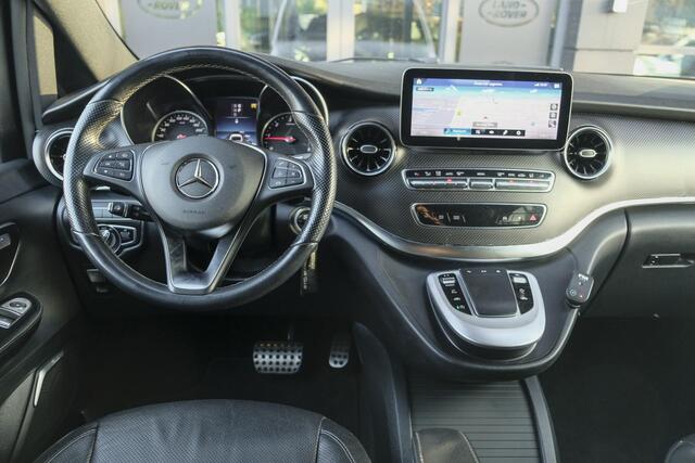 Mercedes-Benz V-KLASSE V300d AMG 240pk Extra Lang XL Burmester Elektrische schuifdeuren Trekhaak Night pakket Black Edition