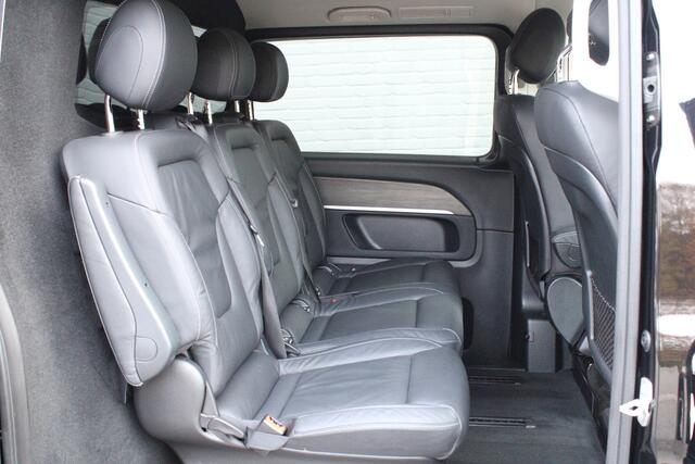 Mercedes-Benz V-KLASSE 300d / XXL / 4-Matic / DC / Black Edition / 2x Elec Schuifdeur / 360 Camera / Vol Opties / NIEUWSTAAT