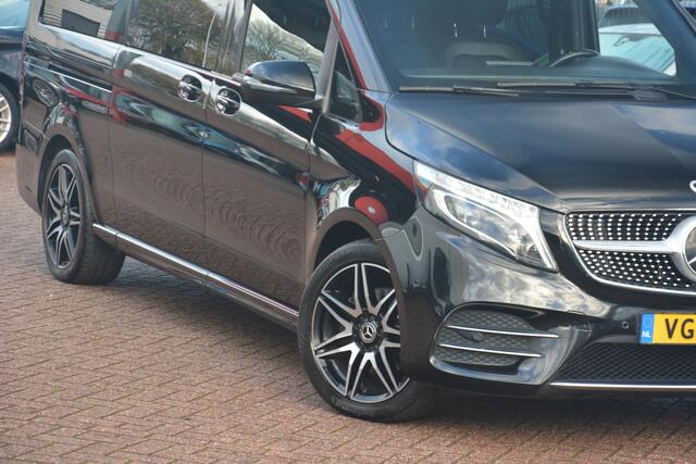 Mercedes-Benz V-KLASSE 300d Extra Lang DC Avantgarde Edition | AMG pakket | Navigatie | Camera | Stoelverwarming | Elek. Schuifdeuren |