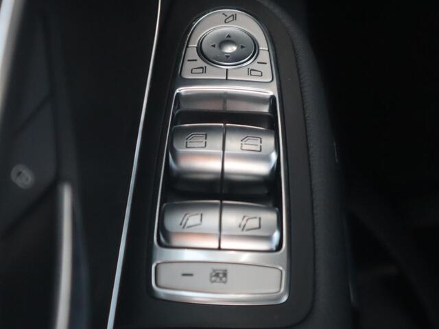 Mercedes-Benz V-KLASSE 300d XL DC AVANT. AMG "BPM VRIJ EDITION "