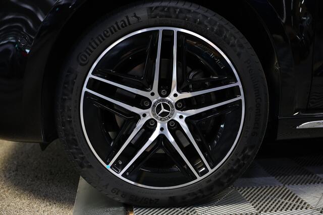 Mercedes-Benz V-KLASSE V300d 4Matic XXL LUCHTVERING LEDER CARPLAY STOELVENT. '24 Er wordt ook de bank op de 3e rij bijgeleverd+ tussenschot