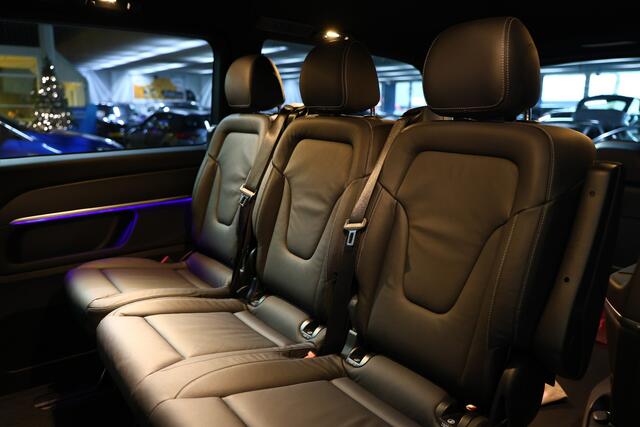 Mercedes-Benz V-KLASSE V300d 4Matic XXL LUCHTVERING LEDER CARPLAY STOELVENT. '24 Er wordt ook de bank op de 3e rij bijgeleverd+ tussenschot