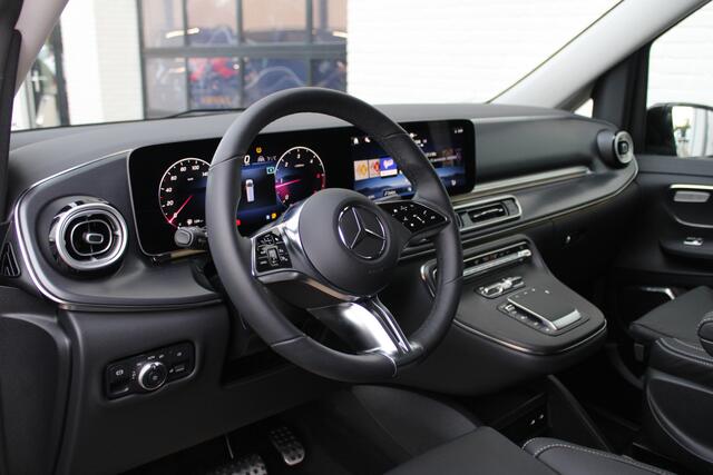 Mercedes-Benz V-KLASSE 250d / DC / bj 2025 / 4-Matic / 1.700km!! / 2x Elec Schuifd / Burmester / Vol Opties / NIEUW!!