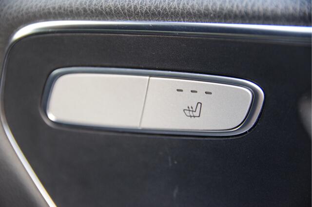 Mercedes-Benz V-KLASSE 250d L2 AMG DC-5P, 2X SCHUIFDEUR, LED, LEDER, TREKHAAK, BURMESTER, 19'' AMG, CAMERA, CRUISE, CLIMA, PARKEERSENSOREN