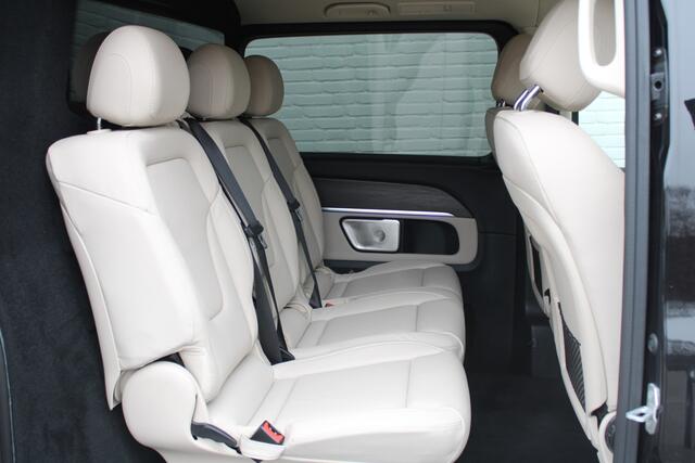Mercedes-Benz V-KLASSE 250d / DC / AMG / New Model / 2x Elec Schuifd / 360 Cam / Burmester / Vol Opties / NIEUWSTAAT