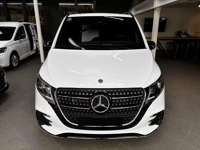 Mercedes-Benz V-KLASSE 220d L3 AMG Grijs Kenteken Distronic Trekhaak 2 EL. Schuifdeuren LED Night Pakket Stuurverwarming Stoelverwarming