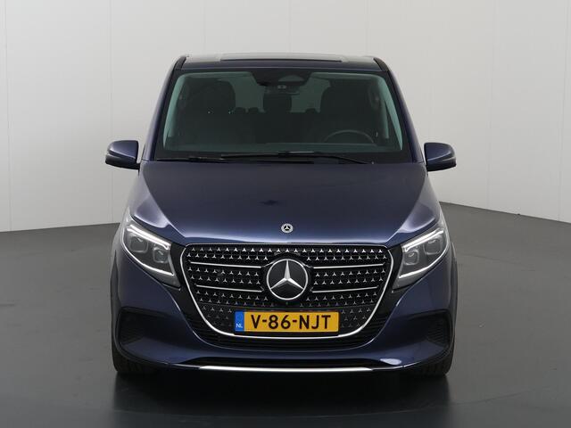 Mercedes-Benz V-KLASSE 300d | L2 Lang | Avantgarde | Dubbele Cabine | Distronic Plus | Schuifdeur L+R Elektrisch | Burmester | 360° Camera | Lederen Bekleding | Dodehoekassistent | Stoelverwarming | Certified