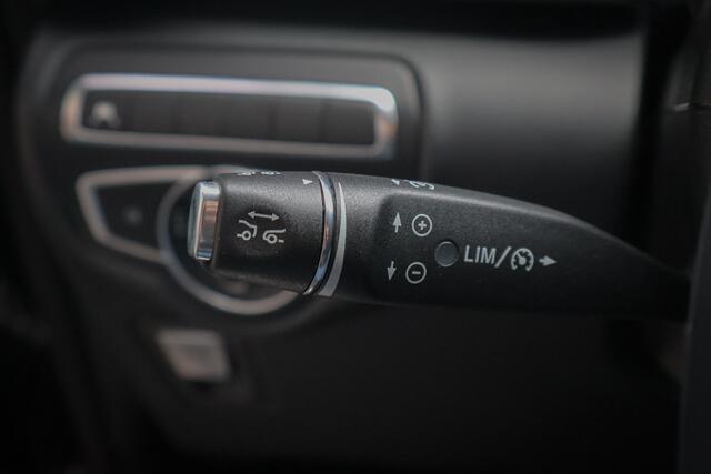 Mercedes-Benz V-KLASSE 300d Extra Lang DC Avantgarde Edition | STOELVERWARMING | ADPATIVE CRUISE |