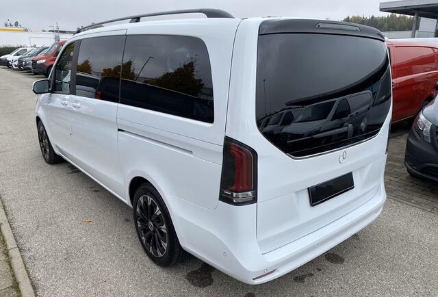 Mercedes-Benz V-KLASSE 300 L2 Benzine 7 zitter EL. Schuifdeuren Distronic LED 18 Inch Stuurverwarming Stoelverwarming