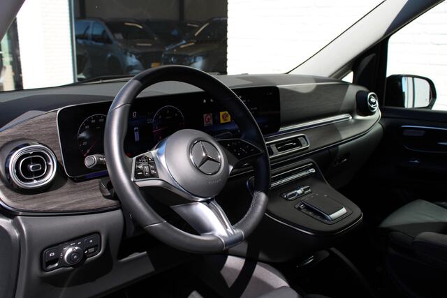 Mercedes-Benz V-KLASSE 300d / XXL / 4-matic / DC / 2x Elec Schuifdeur / 360 Camera / Vol Opties / NIEUWSTAAT