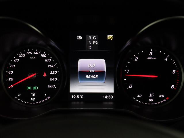 Mercedes-Benz V-KLASSE 220d Lang Edition | 7 Persoons | Trekhaak | Camera | Navigatie | 2x Schuif!