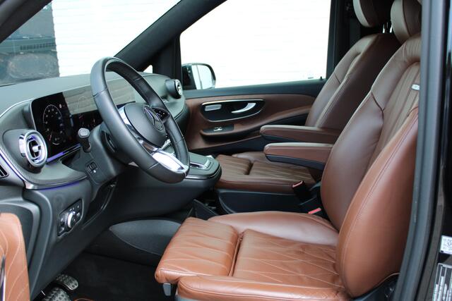 Mercedes-Benz V-KLASSE 300d / XXL / AMG / 4-Matic / VIP 8-Persoons / Luchtvering / TV / Burmester / 360 Camera / Vol Opties / NIEUWSTAAT