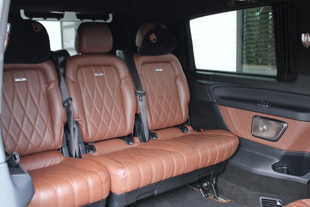 Mercedes-Benz V-KLASSE 300d / XXL / AMG / 4-Matic / VIP 8-Persoons / Luchtvering / TV / Burmester / 360 Camera / Vol Opties / NIEUWSTAAT