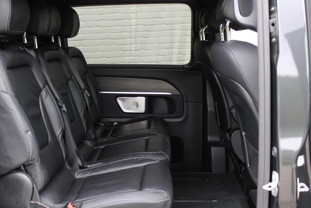Mercedes-Benz V-KLASSE 300d / DC / AMG / Luchtvering / bj 2025 / 2x Elec Schuifd / 360 Cam / Burmester / Vol Opties / NIEUWSTAAT