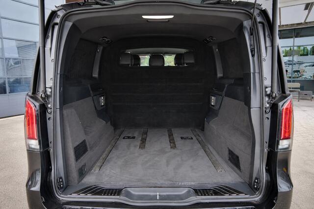 Mercedes-Benz V-KLASSE V300 | DC | XL | 4Matic | AMG | Stoelkoeling | Burmester | VOL!!