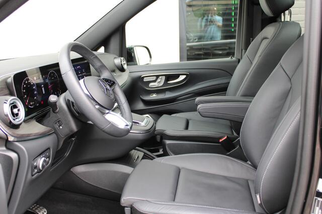 Mercedes-Benz V-KLASSE 300d / AMG / DC / Luchtvering / Pano / Elec Stoelen / Burmester / Vol Opties / NIEUWSTAAT.