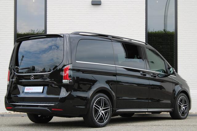 Mercedes-Benz V-KLASSE 300d / AMG / DC / Luchtvering / Pano / Elec Stoelen / Burmester / Vol Opties / NIEUWSTAAT.