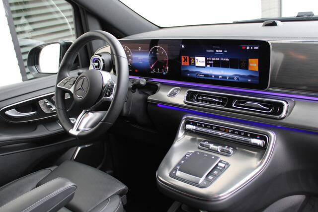 Mercedes-Benz V-KLASSE 300d / XXL / AMG / Exclusive / 4-Matic / 7-Pers / Luchtv / Elec Stoelen / Burmester / NIEUWSTAAT