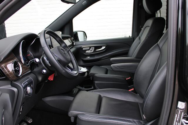 Mercedes-Benz V-KLASSE 300d / AMG / 4-MATIC / XXL / DC / Luchtvering / Elec Stoelen / Burmester / Vol Opties / NIEUWSTAAT